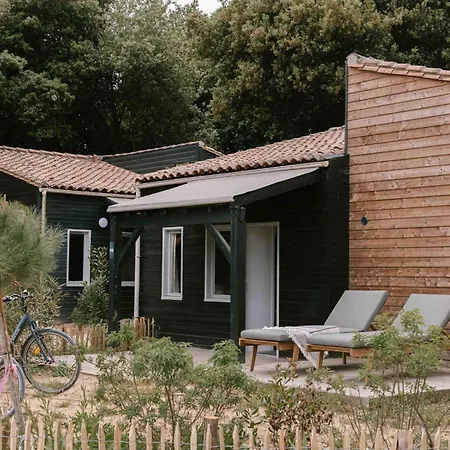 Slow Village 3* Сен-Мартен-де-Ре